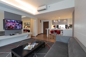 Living area - Amerin Hotel Johor Bahru (Johor Bahru)