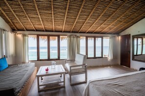 Deluxe Bungalow | Minibar, in-room safe, soundproofing, bed sheets - Rock 'n Reef Hotel (Pecatu)