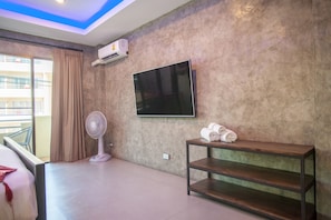 Suite, 1 Bedroom, Balcony | Room amenity - Steak & Co. Boutique Hotel (Pattaya)