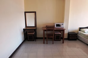 Deluxe Double Room | Room amenity