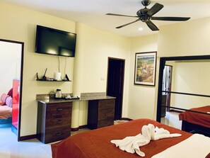 Premier Villa, Multiple Beds, Pool View - Siam Court (Sattahip)