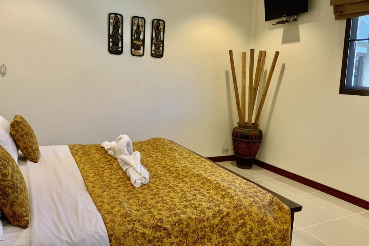 Premier Villa, Multiple Beds, Pool View