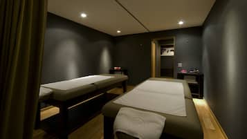 1 treatment room