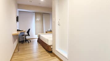 Quarto casal, para não fumantes | Escrivaninha, Wi-Fi de cortesia, roupa de cama