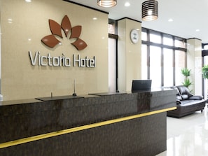 Reception - Victoria Hotel Naha (Naha)
