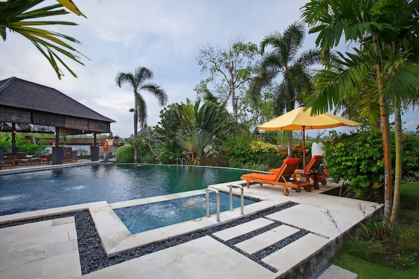 ヴィラ 2 ベッドルーム ビーチビュー | 庭園