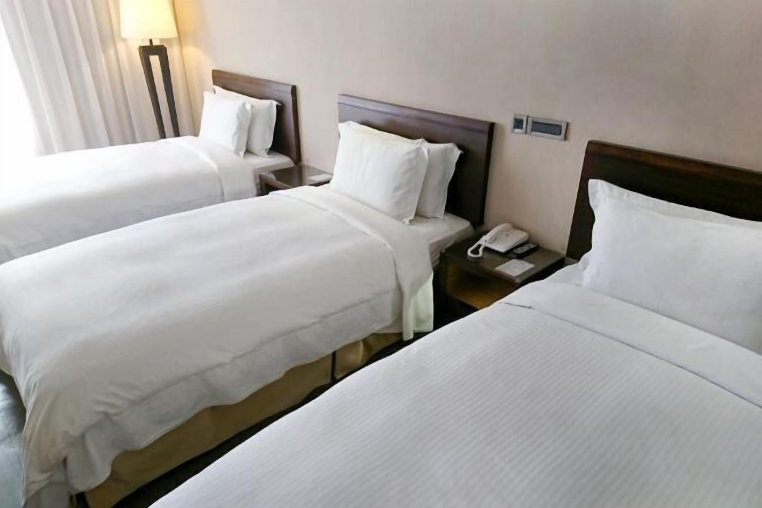 遮光窗帘、熨斗/熨板、免费 WiFi、床单