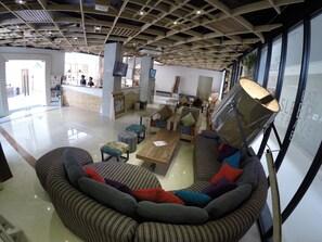 Lobby sitting area - Grand Guci Hotel (Bandung)