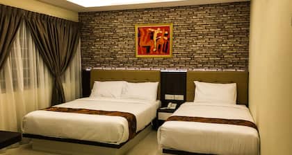 Louis Hotel