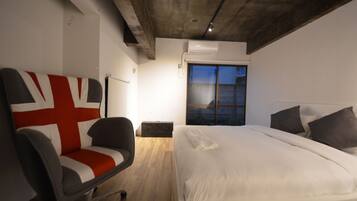 Căn hộ Superior, 2 phòng ngủ | Trang trí khác biệt, bàn, bàn ủi/dụng cụ ủi quần áo