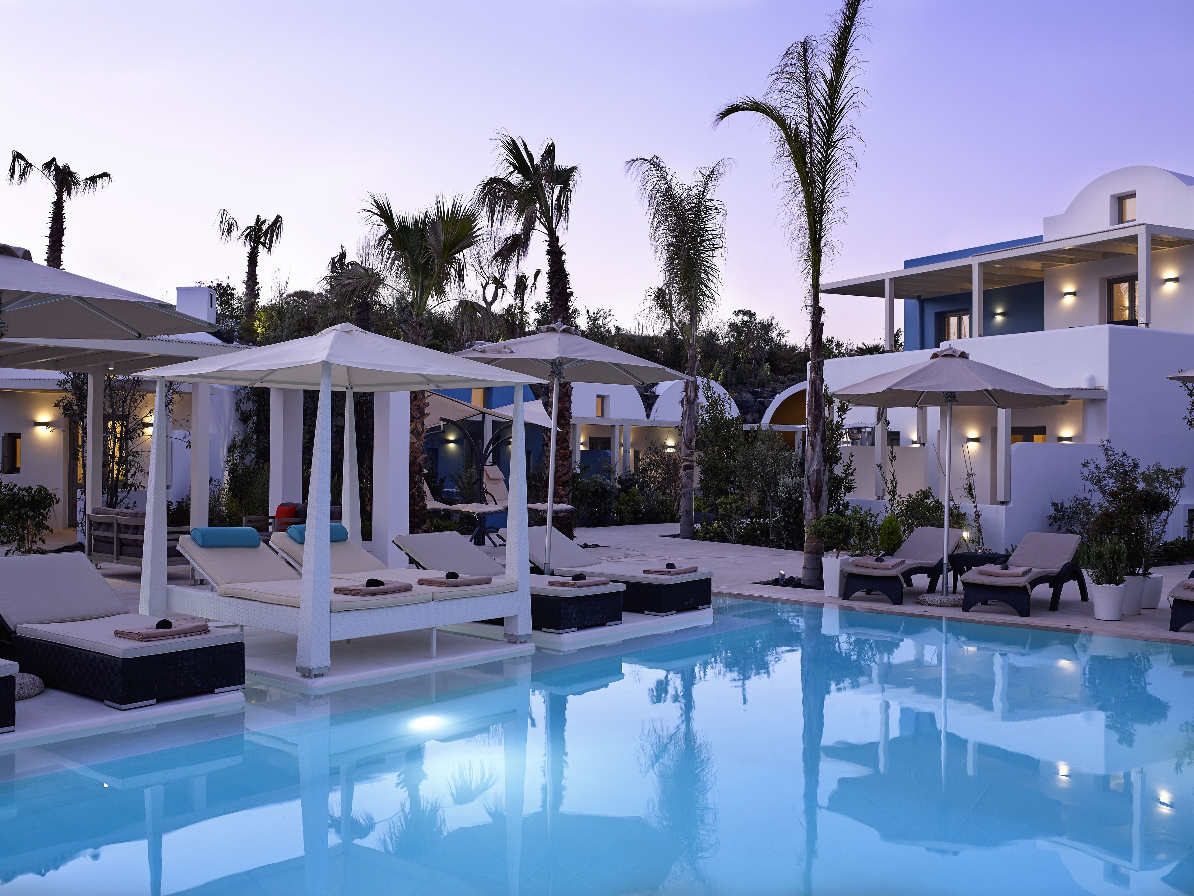 seasonal outdoor pool, open 7:30 am to 8:30 pm, free pool cabanas