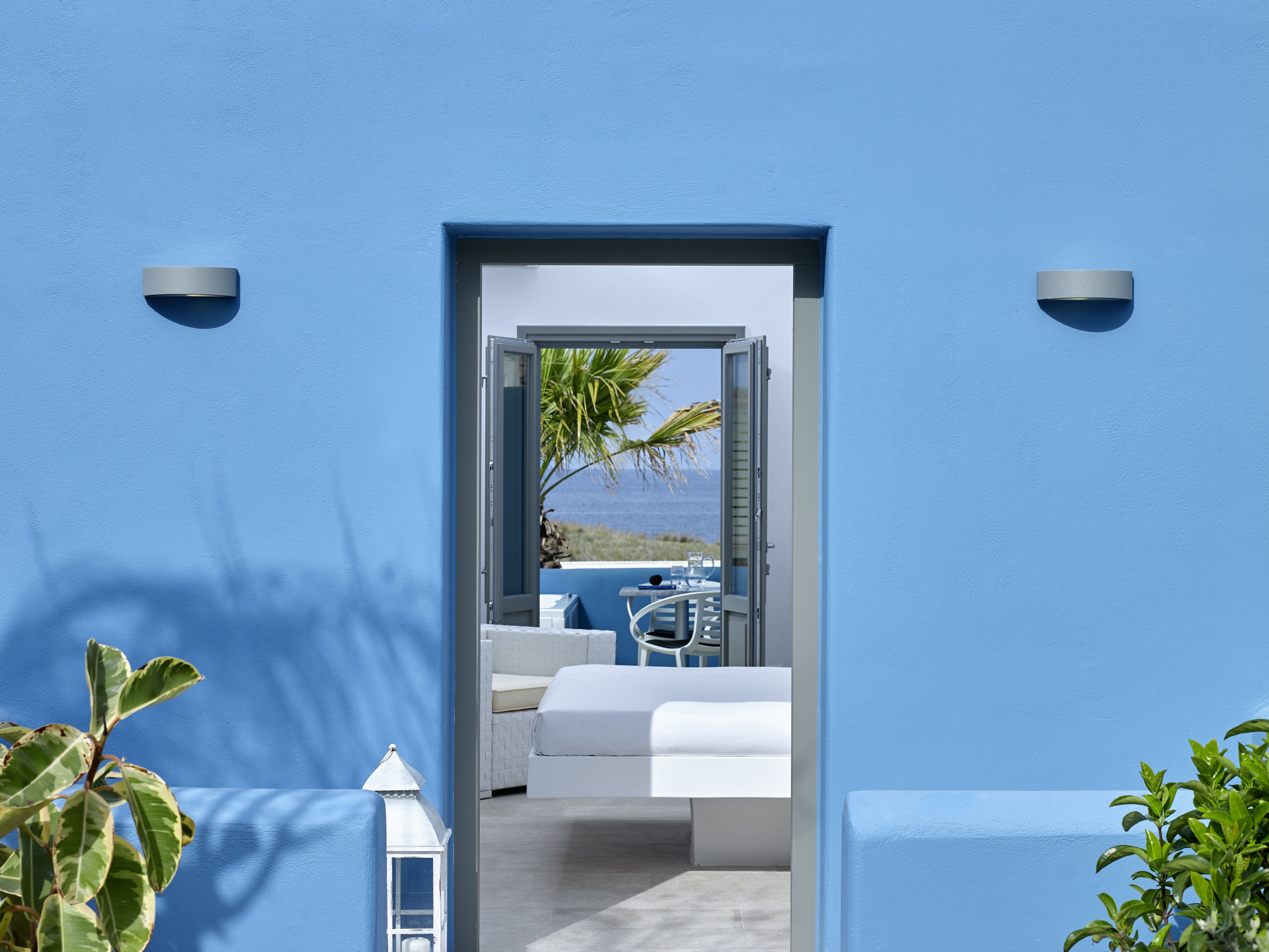 honeymoon suite, hot tub, sea view | egyptian cotton sheets, premium bedding, select comfort beds, minibar