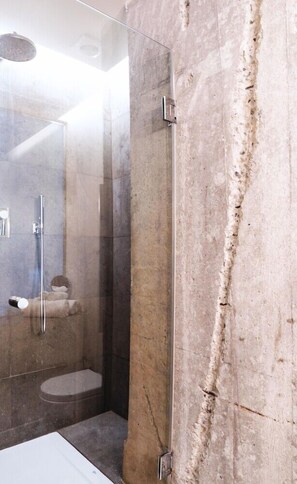 Shower - BC Maison (Milano)