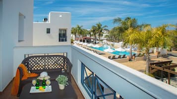 Studio, Garden View (8808) | Terrace/patio