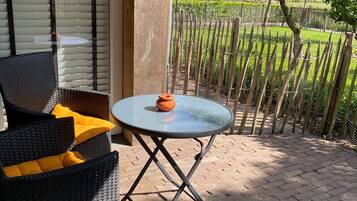 Comfort Twin Room, 2 Single Beds, Terrace, Garden View | Terrace/patio