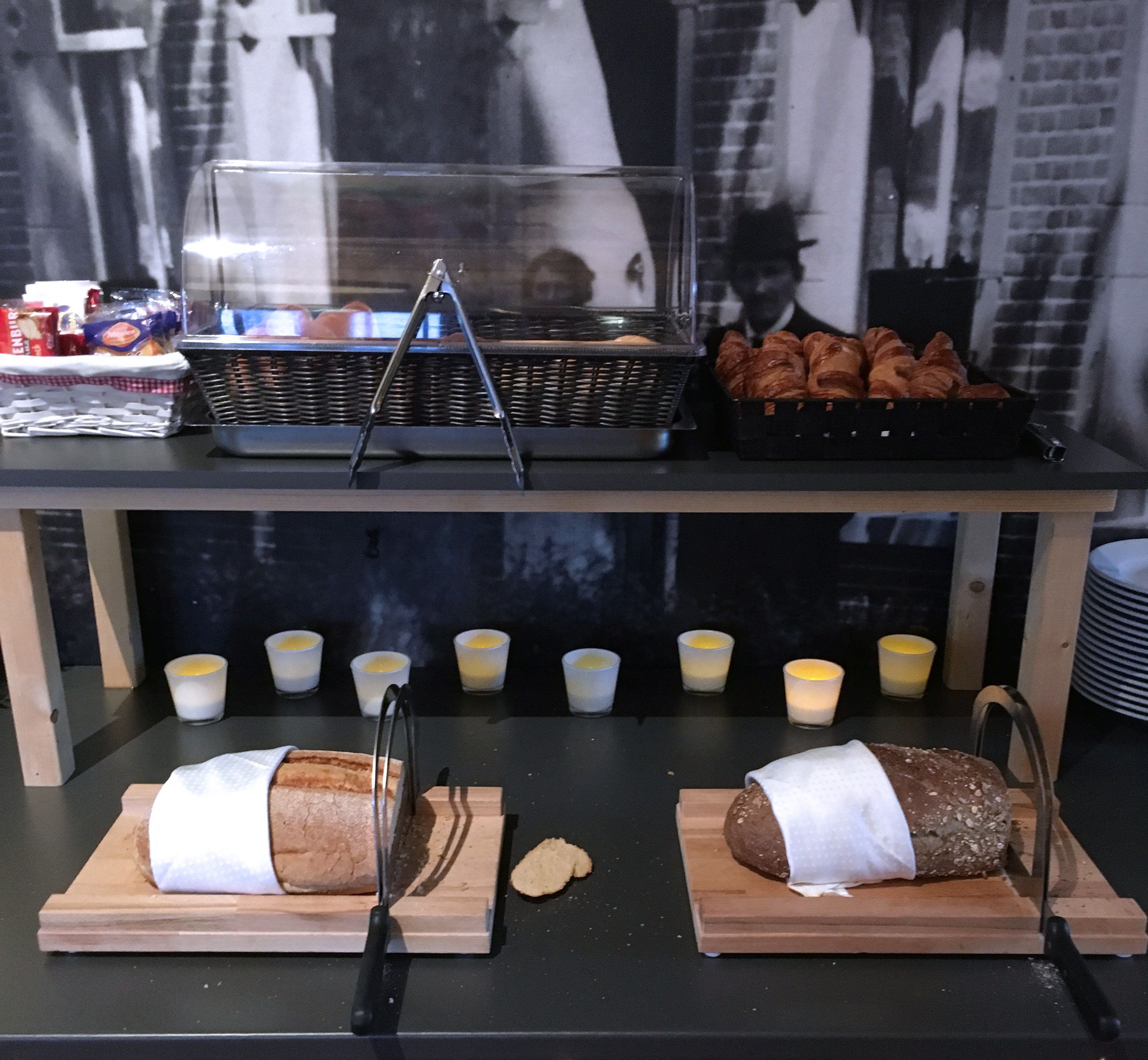 daily buffet breakfast (eur 12.50 per person)
