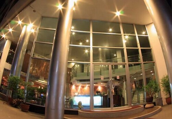 Property entrance - NEO Hatyai Hotel (Hat Yai)