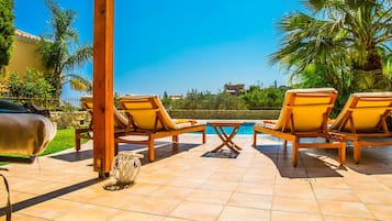 Hot stone massages, deep-tissue massages, Swedish massages