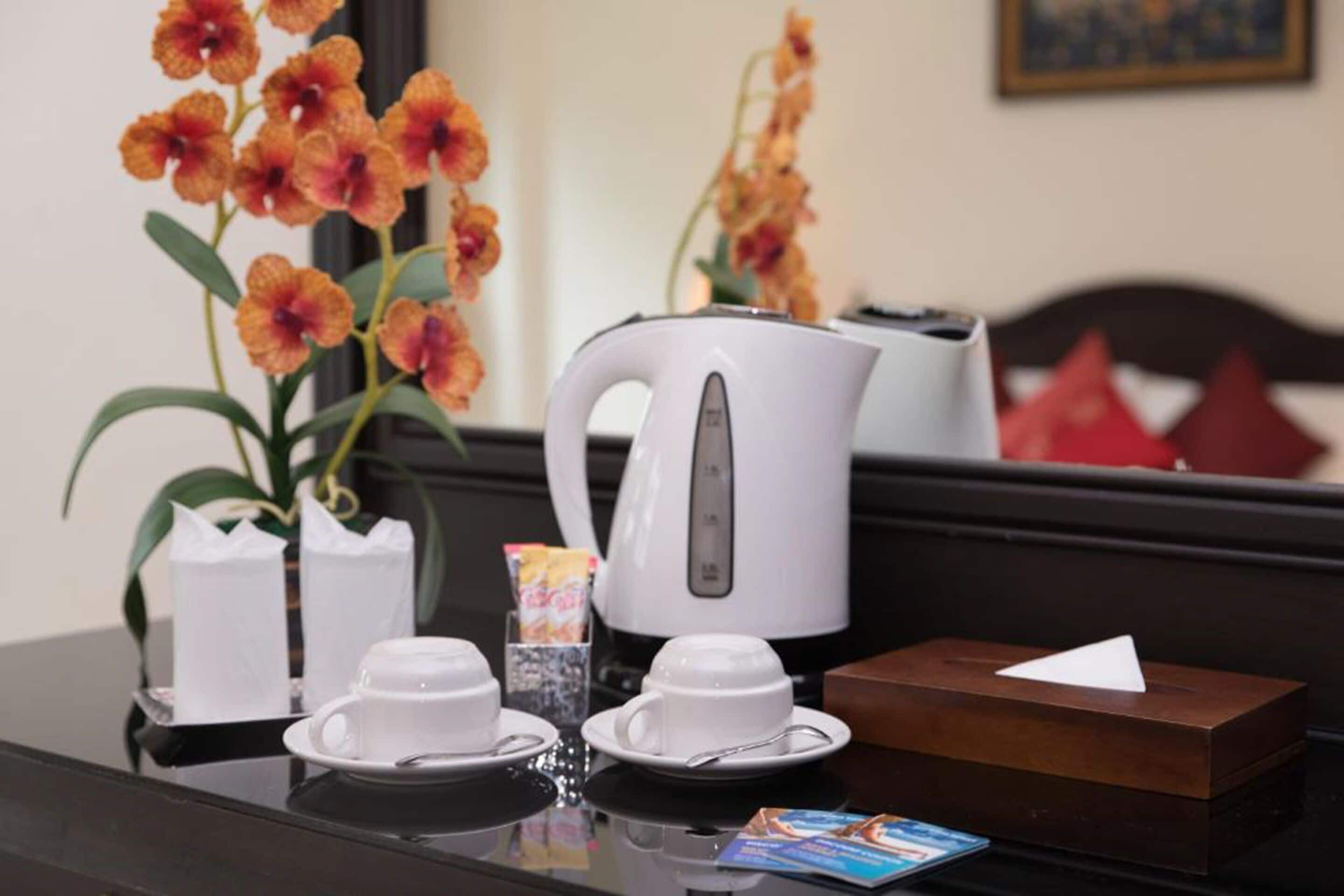 superior room | coffee and/or coffee maker