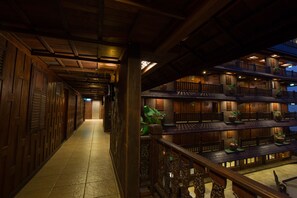 Hallway - True Siam Rangnam Hotel (Bangkok)