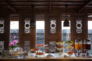 Food and drink - True Siam Rangnam Hotel (Bangkok)