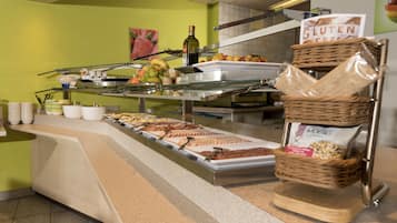 Desayuno buffet incluido todos los días