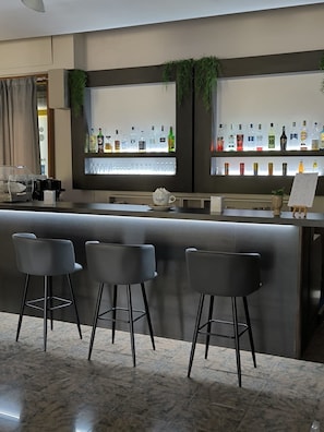 Bar (in der Unterkunft)