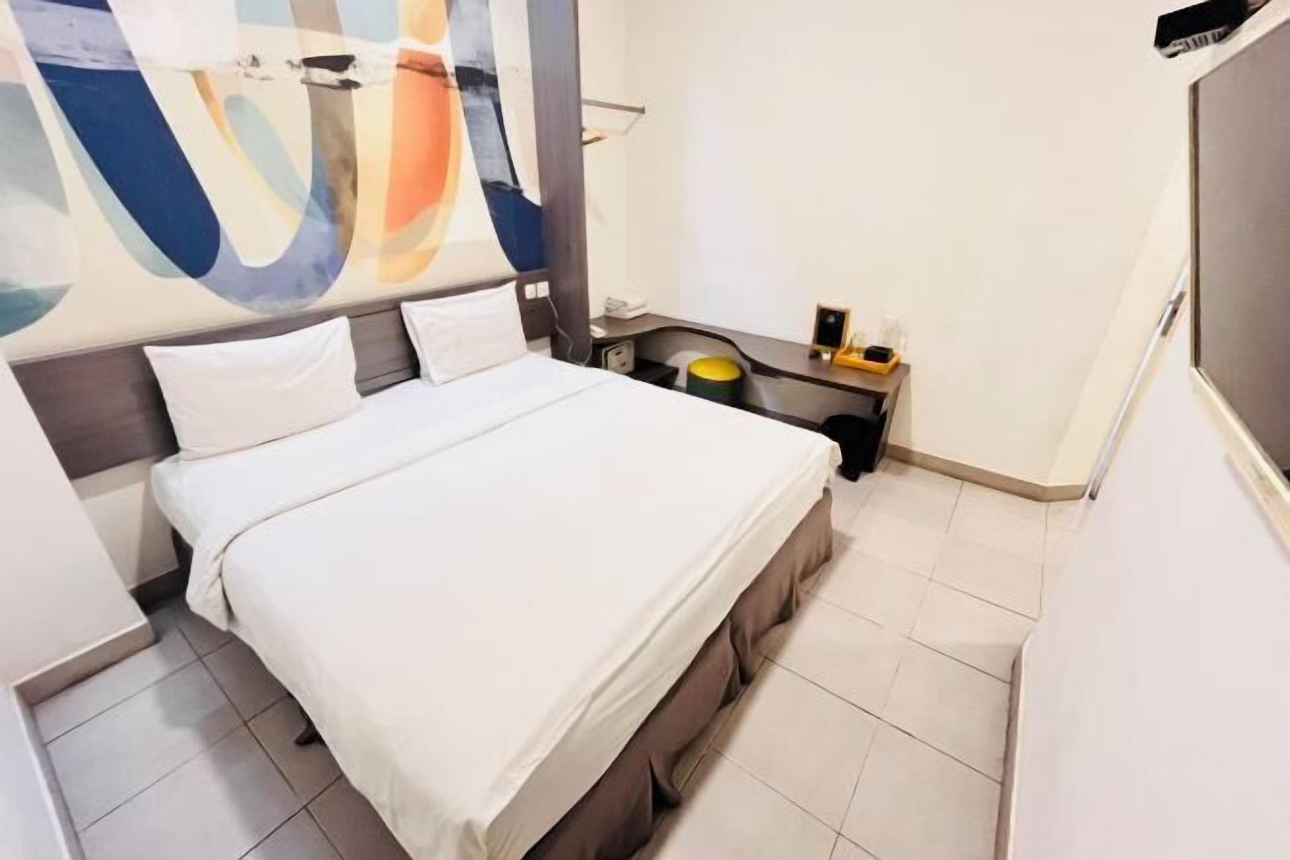 Caja de seguridad en la habitación, escritorio y wifi gratis 