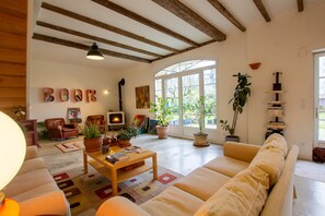 Tablette numérique, table de tennis de table