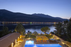Vista al agua