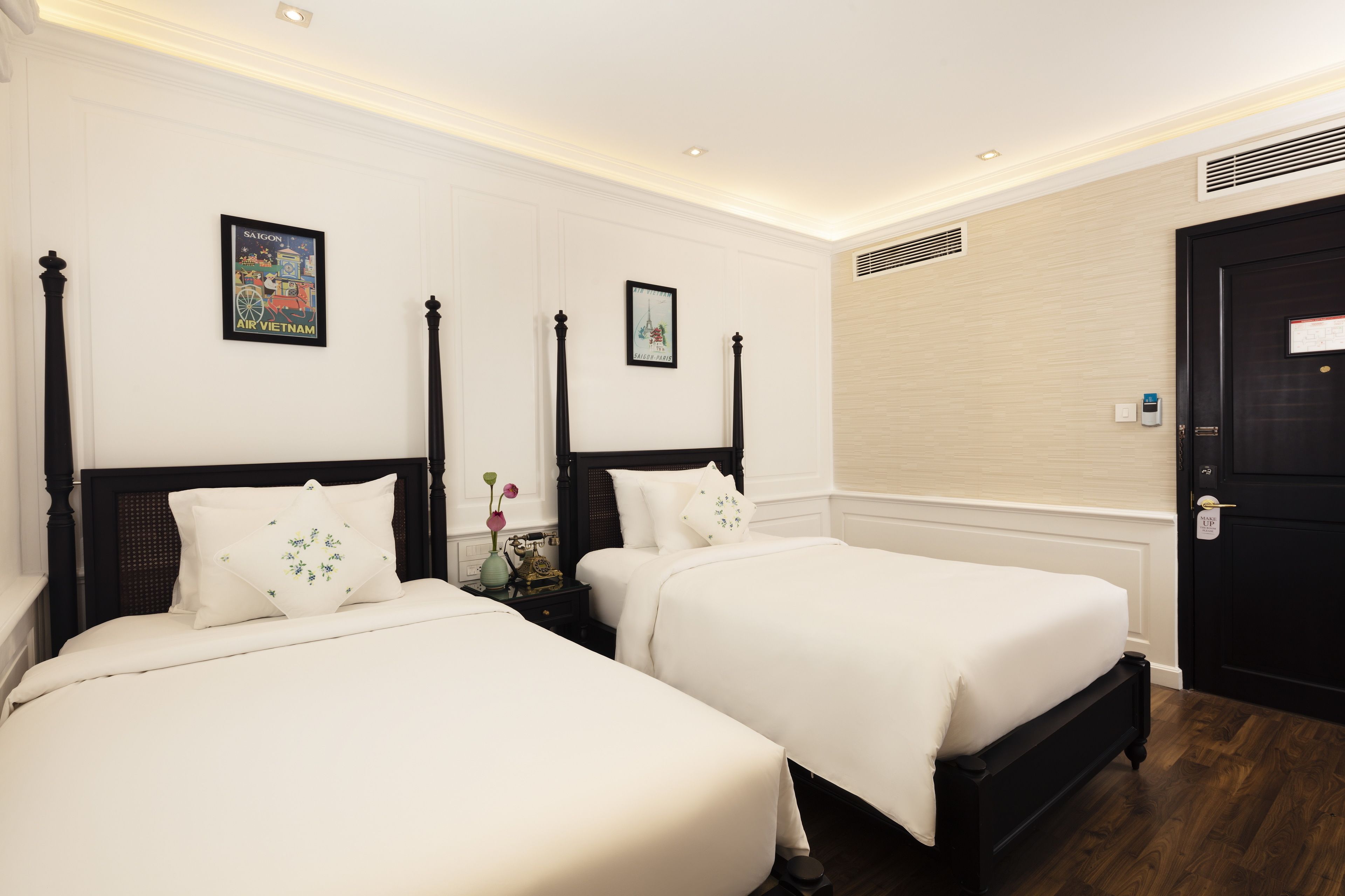 Indochine Serenity Room Twin