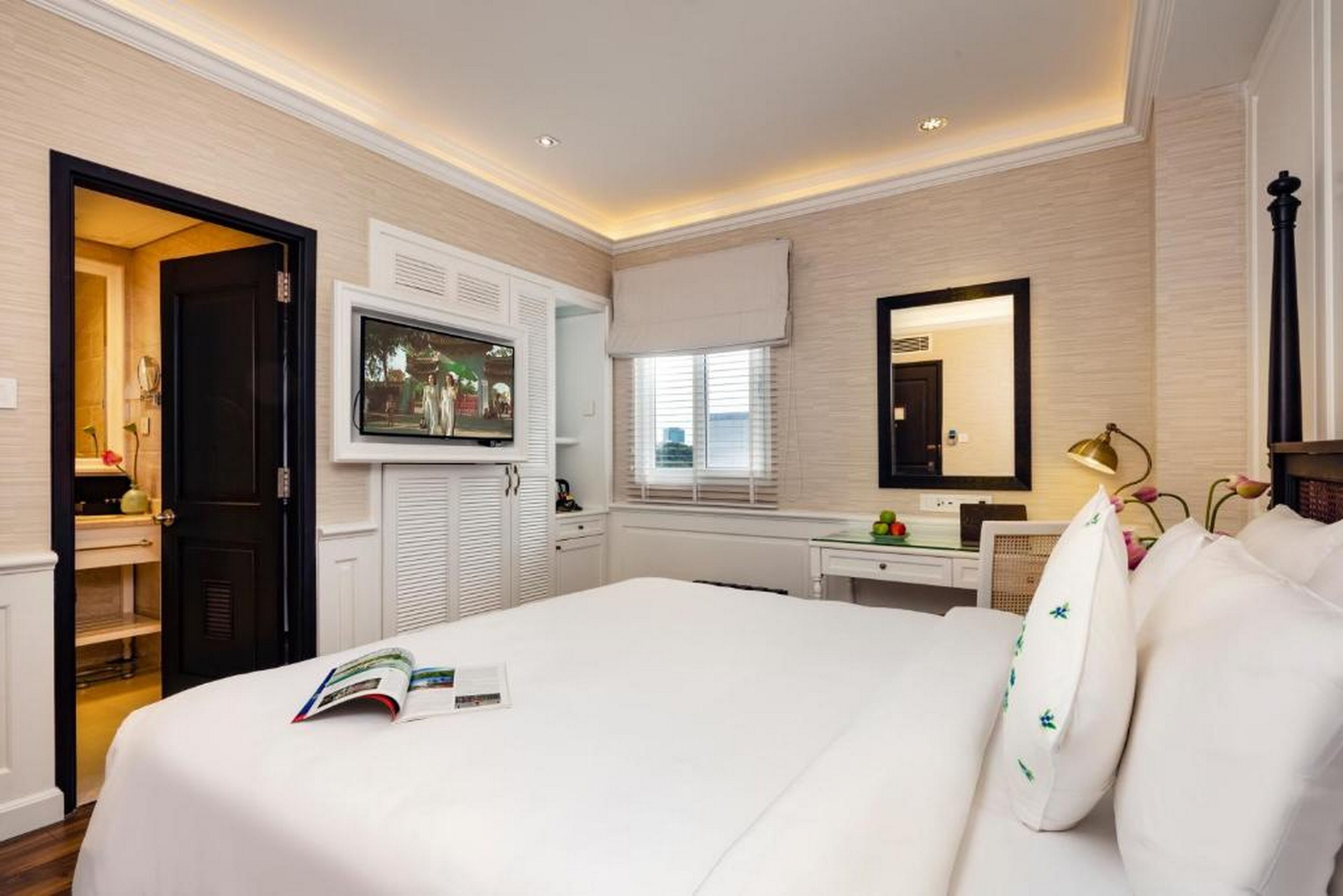 Colonial Elegance Deluxe Double