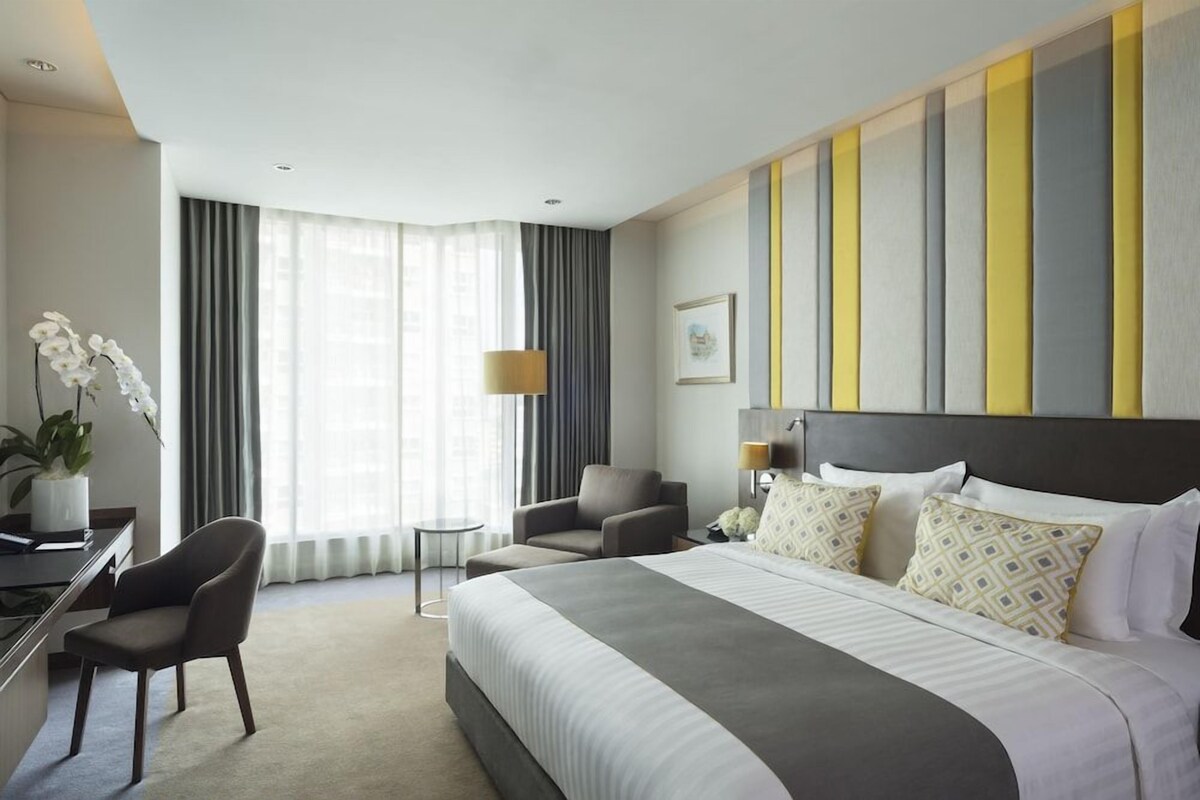Minibar, in-room safe, desk, blackout drapes