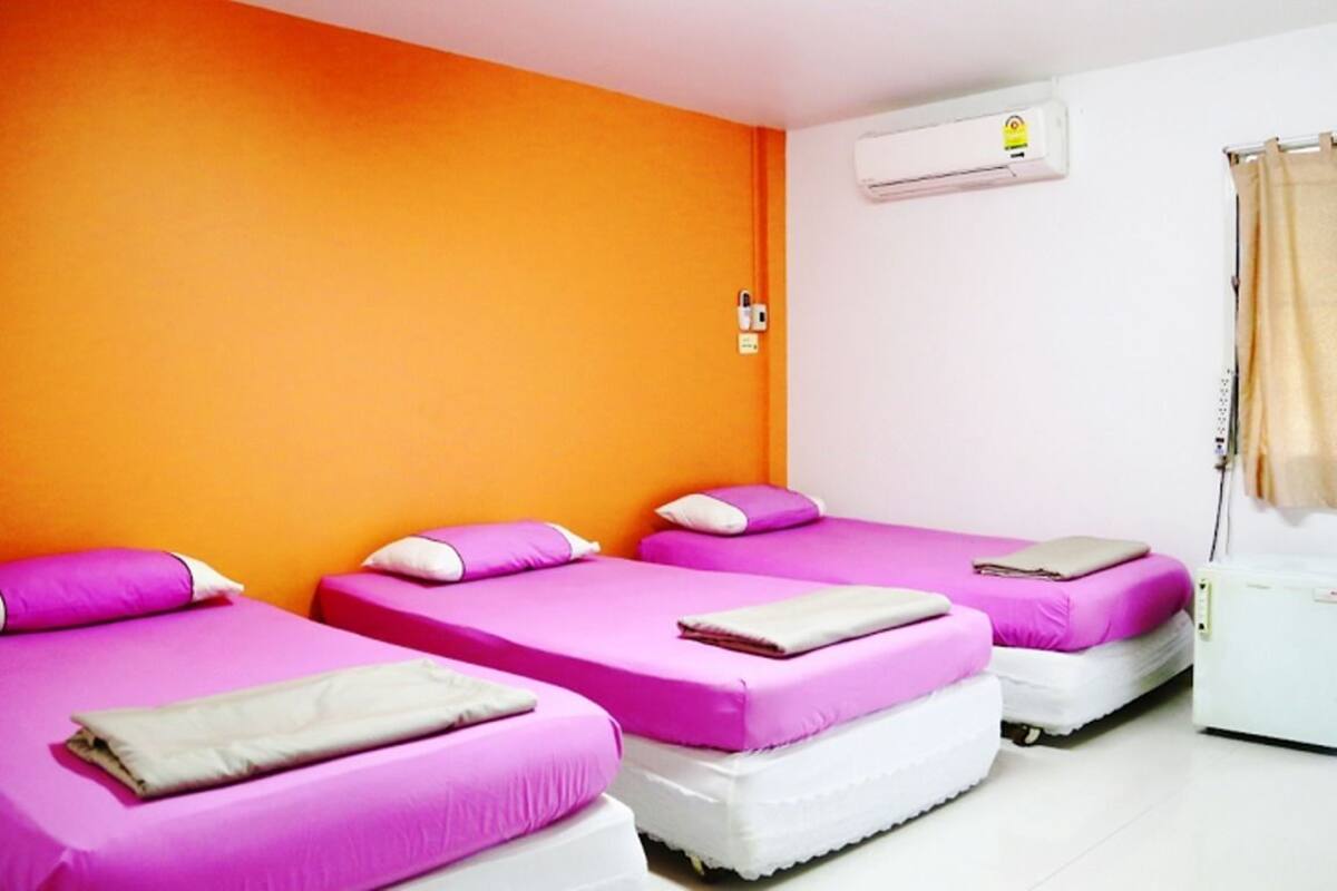 Superior Triple Room | Desk, WiFi (free)