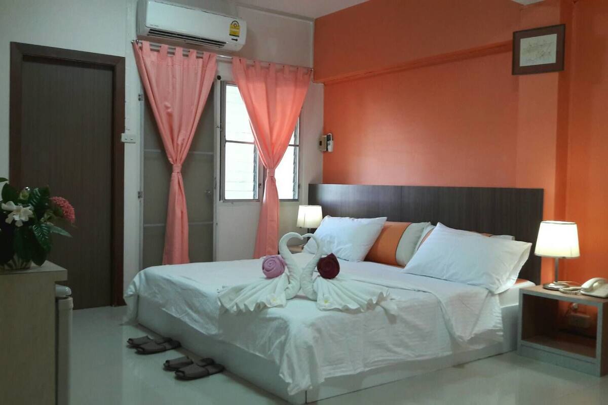 Deluxe Double Room | Desk, WiFi (free)