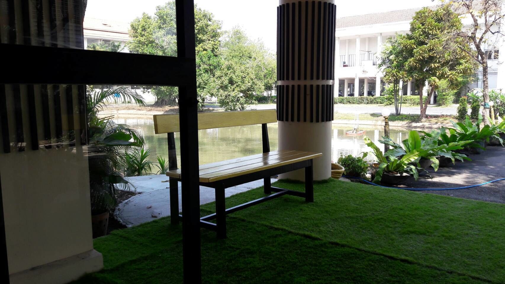 ด้านหน้าที่พัก