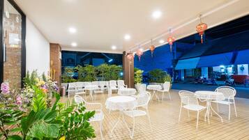 Front of property - evening/night