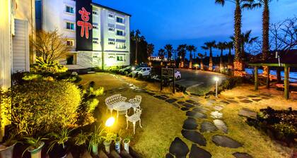 Jungmun JejuHue Pension