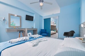Family Room with Mountain View | 1 間臥室、客房內保險箱、獨特裝潢、隔音