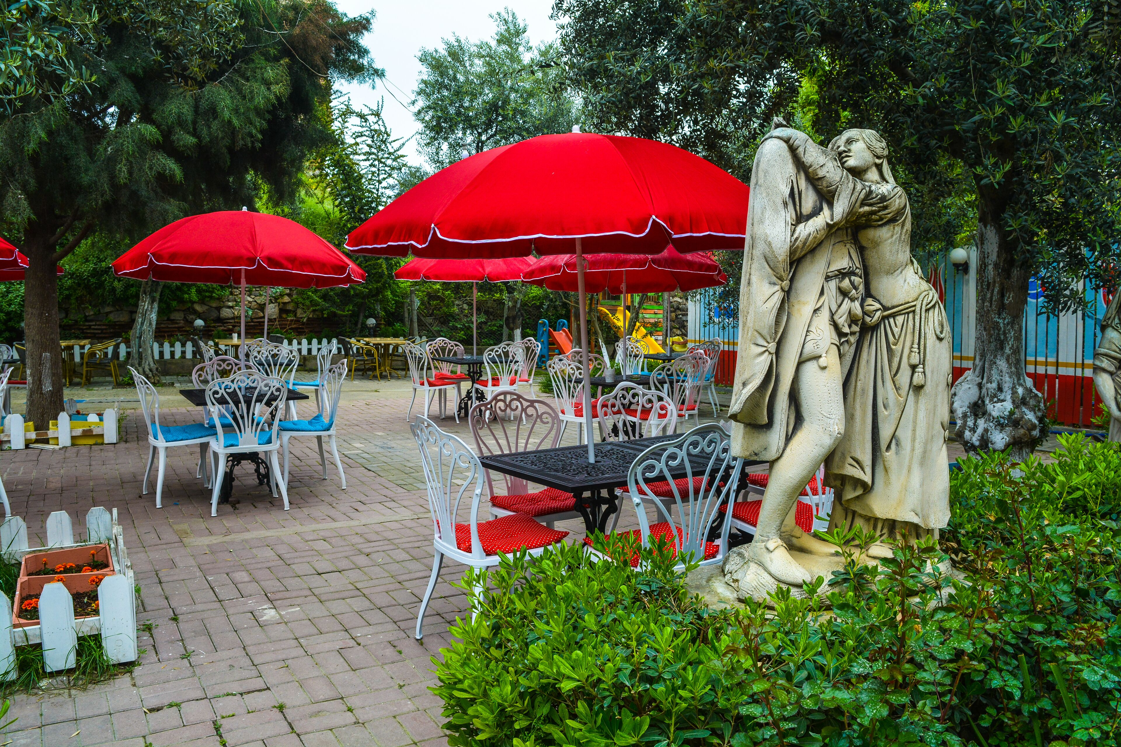 outdoor banquet area