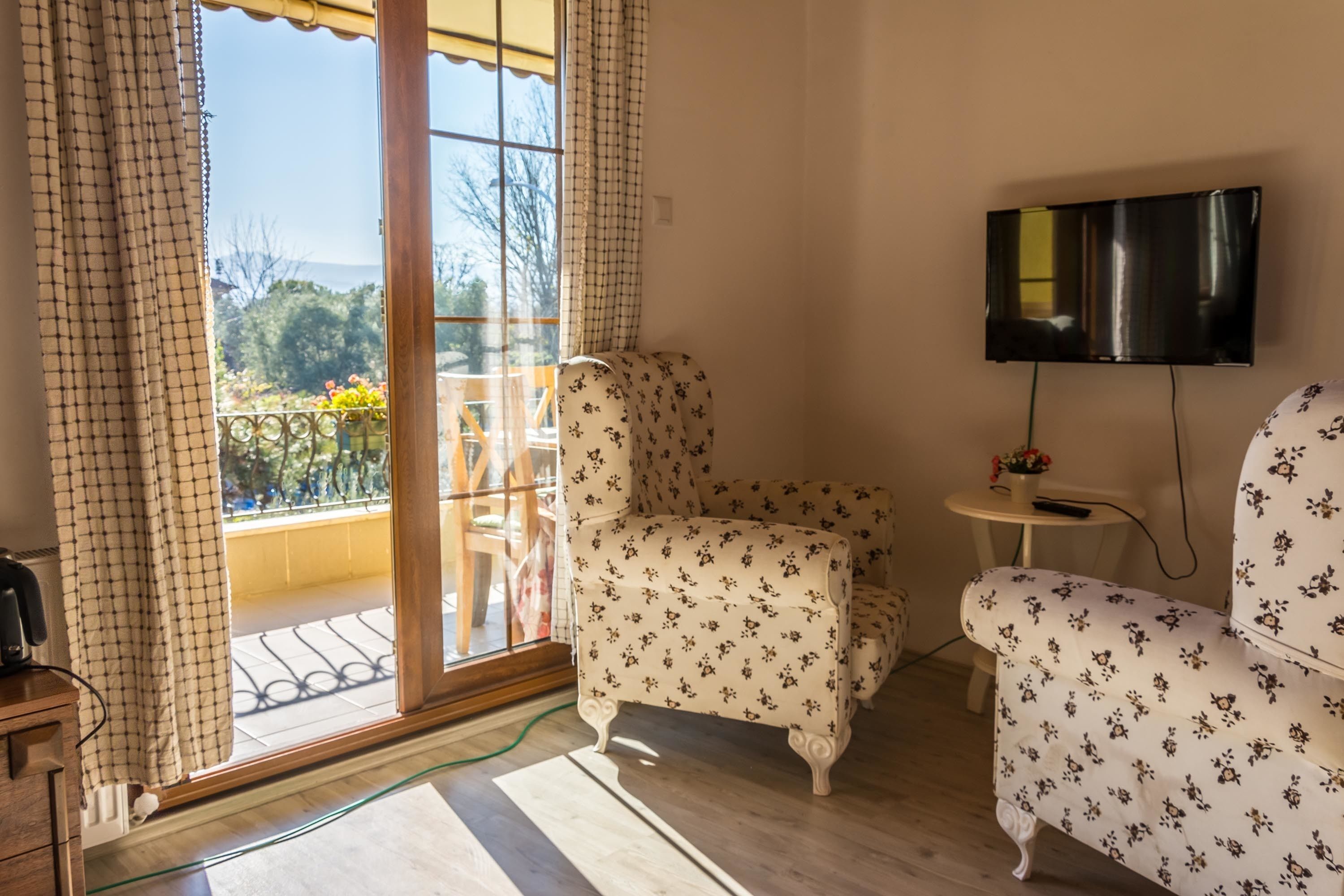 ห้องแฟมิลี่สำหรับสี่ท่าน, วิวสวน | บริเวณนั่งเล่น | ทีวีจอแอลอีดี, ของเล่น