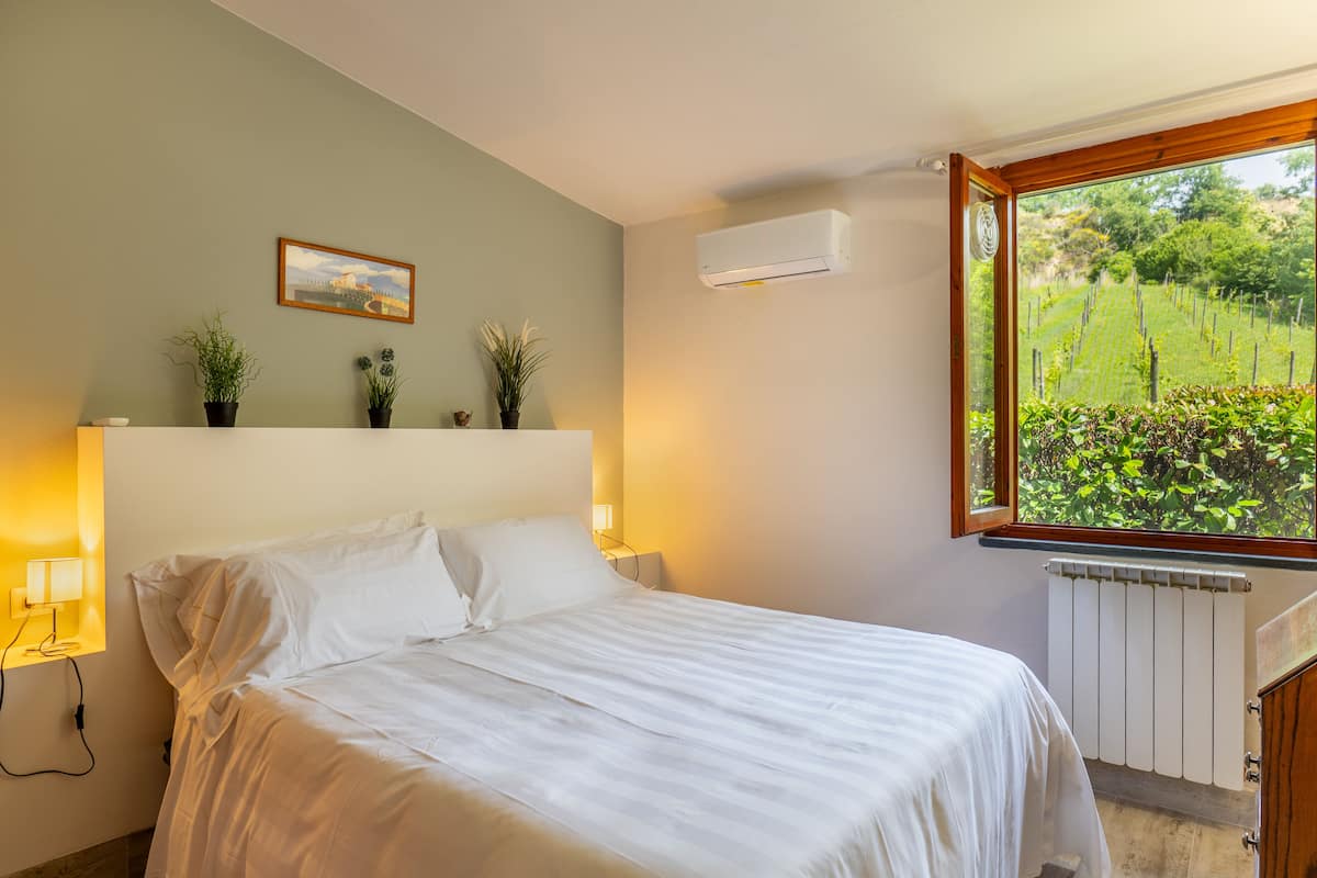 Apartment, 1 Bedroom, Terrace | Premium bedding, down duvets, free WiFi, bed sheets