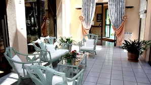 Unclassified image, 3 of 38, button - Hôtel Le Palous (Baraqueville)