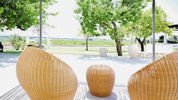 Deluxe-Doppelzimmer | Terrasse/Patio
