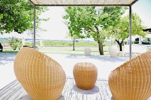 Deluxe Double Room | Terrace/patio