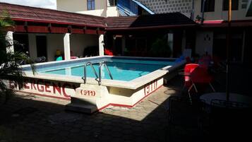 Piscine extérieure