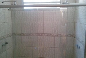 Gratis toiletartikler, hårtørrer