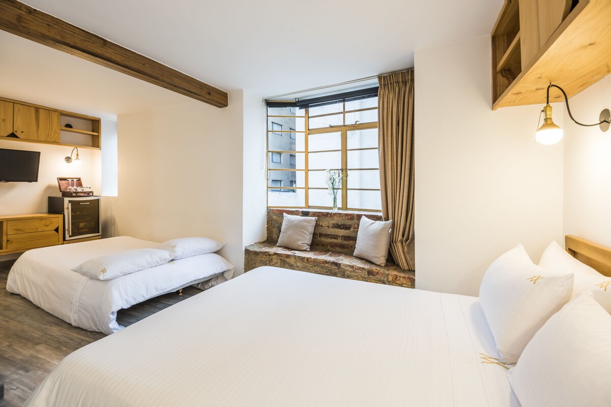 Standard Triple Room | In-room safe, iron/ironing board, free WiFi