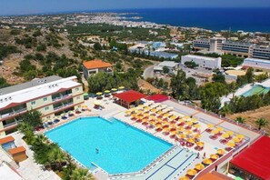 Outdoor pool - Aqua SUN Village (Hersonissos)