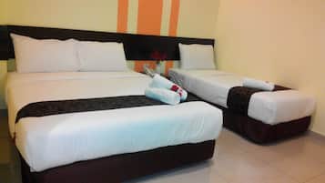 Chambre Familiale (No Window) | Bureau, Wi-Fi gratuit, draps fournis